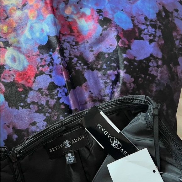 Strapless Floral Dress - Picture 3 of 4